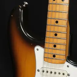 STRATOCASTER SUNBURST/M