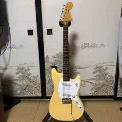 FENDER CHAR MUSTANG ZICCA LIMITED MODEL