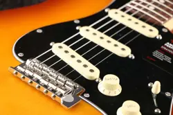 SPRUCE STRATOCASTER ROSEWOOD