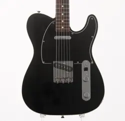 BLK FENDER JAPAN