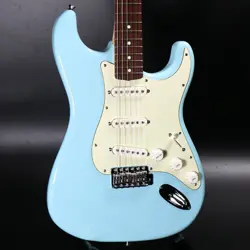 FENDER MADE IN JAPAN FSR COLLECTION TRADITIONAL 60S STRATOCASTER ROSEWOOD DAPHNE