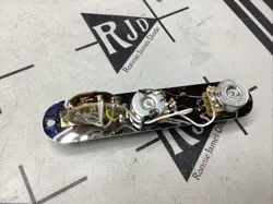 SERIES TELECASTER GUITAR