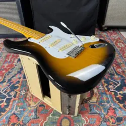 FENDER STRATOCASTER ST57