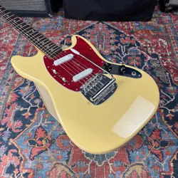 FENDER MUSTANG MG69