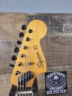 BASS VI GUITAR