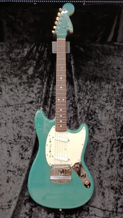 FENDER CUSTOM SHOP FREE SPIRITS ELECTRIC GUITAR SAFE DELIVERY FROM JAPAN