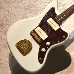 WHITE #JD25012661 3.