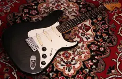 STR-85R STRATOCASTER