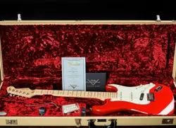 2011 DELUXE STRATOCASTER