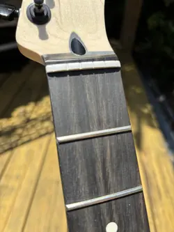 FRETBOARD LOCKING