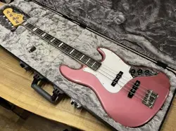 FENDER  JAPAN 2019 LIMITED COLLECTION JAZZ BASS BURGANDY MIST METALLIC