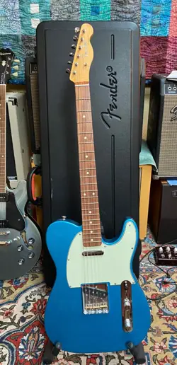 MINT  FENDER VINTERA '60S TELECASTER MODIFIED LAKE PLACID BLUE,  FENDER HSC