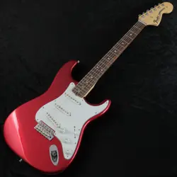FENDER  FSR 2023 TRADITIONAL LATE 60S STRATOCASTER RW CANDY APPLE RED JD25009884