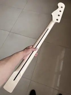 NECK JAZZ BASS