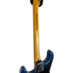 STRATOCASTER PLUS DELUXE