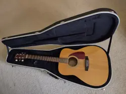 FENDER DG-7 ACOUSTIC GUITAR WITH CASE
