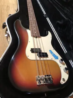 PRECISION FENDER PRECISION