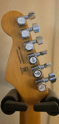 SCALLOPED FINGERBOARD