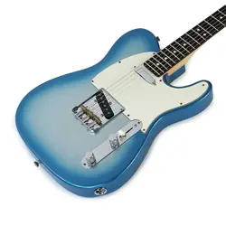FENDER AMERICAN SHOWCASE