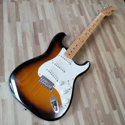 50' STRATOCASTER SUNBURST