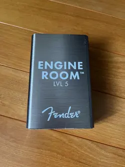 FENDER ENGINE ROOM LVL5