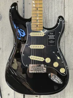 FENDER LIMITED EDITION PLAYER II STRATOCASTER   BLACK