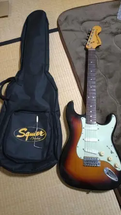 COMPONENT STRATOCASTER GUITAR