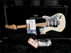 HITMAKER STRATOCASTER GUITAR