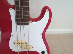 BASS RED ELECTRIC