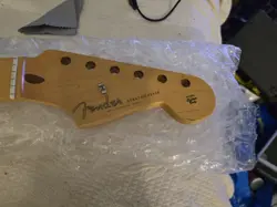 FENDER CLASSIC SERIES '50S STRATOCASTER NECK - MAPLE FINGERBOARD - (NEW)