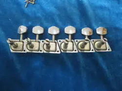 FENDER GUITAR TUNERS