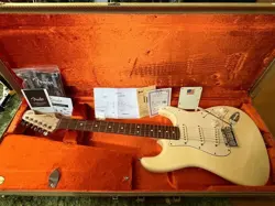 ELECTRIC GUITAR FENDER JEFFBECK STRAT OWT OLYMPIC WHITE USA WITH HARD CASE