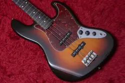 FENDER JAPAN / JB62 3TONE SUNBURST 4.250KG JV85002