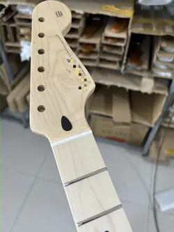 VINTAGE 21FRETS SATIN FINISH ELECTRIC GUITAR NECK FOR FENDER START BODY HOLE 8MM