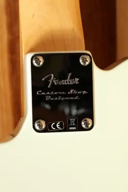 FENDER 2016 CLASSIC