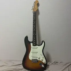 2017 STRATOCASTER TRADITIONAL