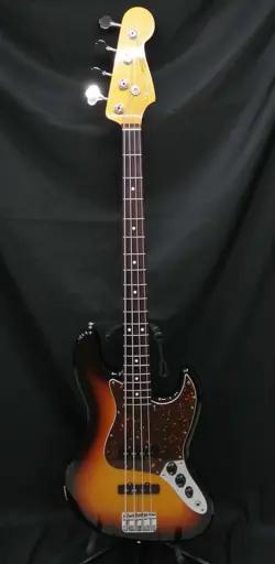 FENDER JAPAN JB62-DMC ELECTRIC BASS GUITAR USED
