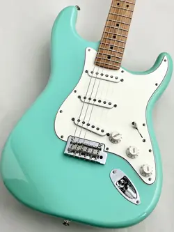 FENDER LTD PLAYER STRATOCASTER ROASTED MAPLE SEA FOAM GREEN â‰’3.49KG 2022
