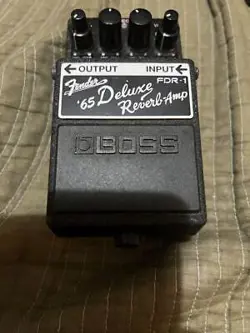 BOSS FDR-1 FENDER 65 DELUXE REVERB AMP