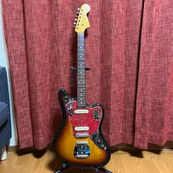 FENDER JAPAN JAGUAR ELECTRIC GUITAR VINTAGE STYLE FROM JAPAN