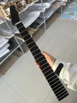PART 22FRET BLACK