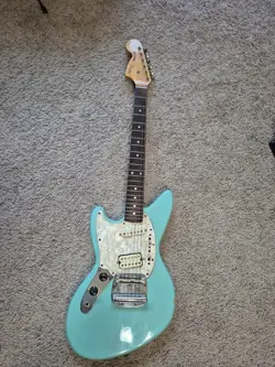 LEFT-HANDED FENDER JAG-STANG