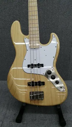 FENDER JAPAN 2019