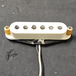 OLD FENDER AMERICAN VINTAGE REISSUE 57 / 62 SINGLE COIL STRAT NECK PICKUP - USA