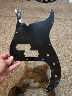 GENUINE FENDER P BASS DELUXE PICKGUARD ACTIVE SERIES PRECISION BLACK