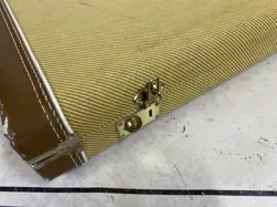 ELECTRIC GUITAR TWEED