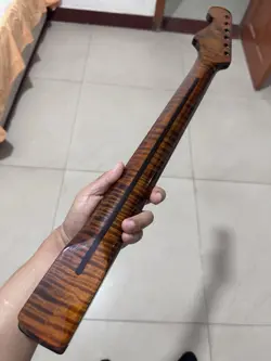 BONE NUT 22FRETS AGED FINISH GLOSS FLAME MAPLE ELECTRIC GUITAR NECK FENDER DIY