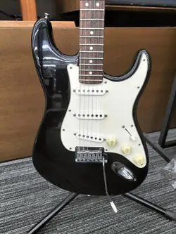 FENDER USA AMERICAN STANDARD STRATOCASTER 9 ELECTRIC GUITAR