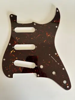GENUINE FENDER STRATOCASTER/STRAT