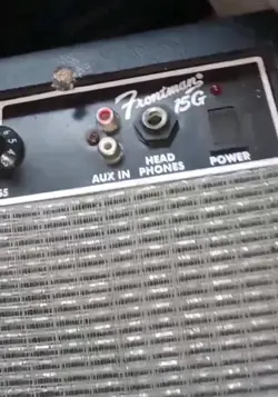FRONTMAN 15G AMPLIFIER